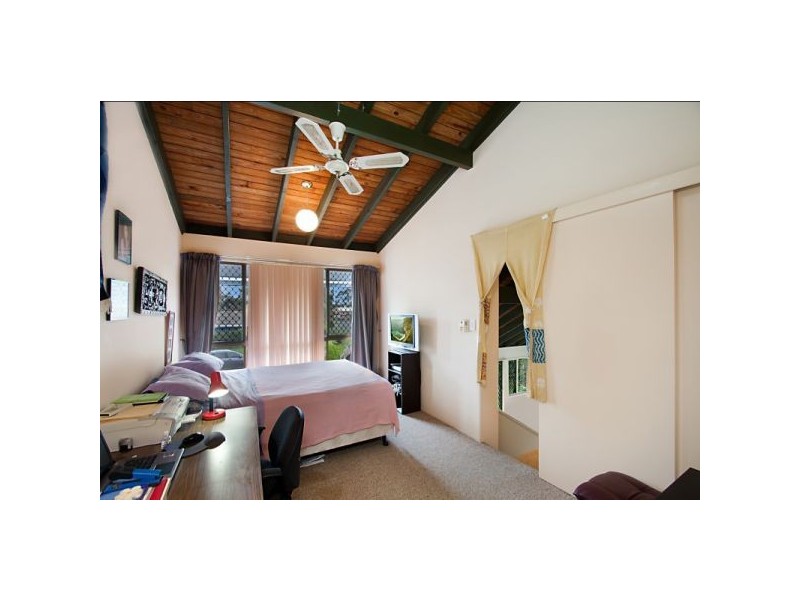 2/2 Blue Waters Cres, Tweed Heads West NSW 2485