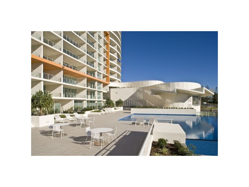 001 Kirra Surf Apartments 2 Creek Street, Kirra QLD 4225