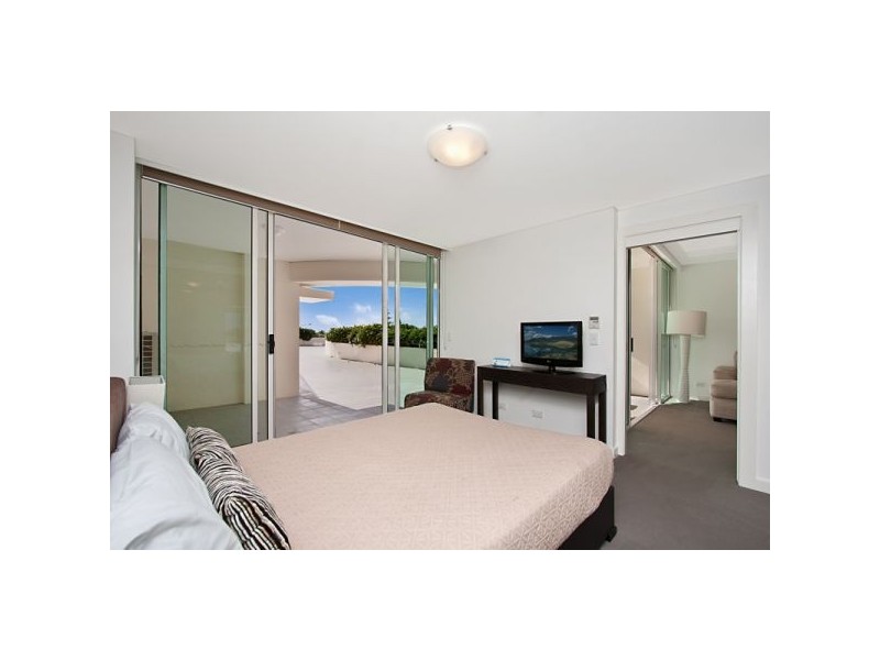 101 Kirra Surf Apartments 2 Creek Street, Kirra QLD 4225