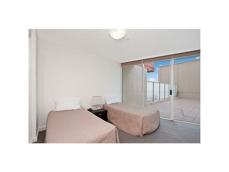 101 Kirra Surf Apartments 2 Creek Street, Kirra QLD 4225