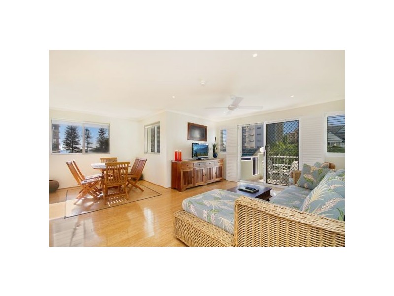 25/243 Boundary Street, Rainbow Bay QLD 4225