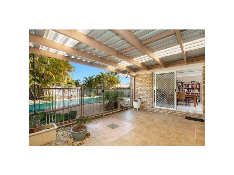 98 Caloola Dr, Tweed Heads NSW 2485
