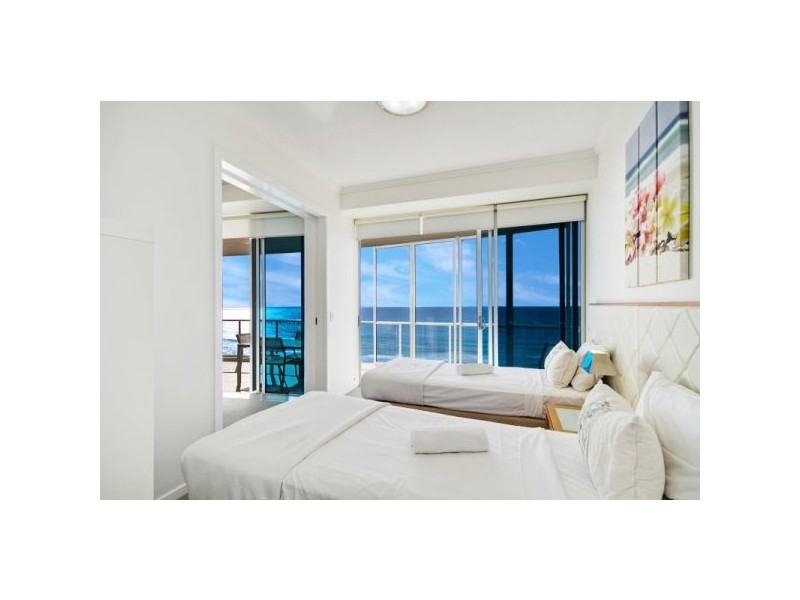 1606/110 Marine Parade, Coolangatta QLD 4225