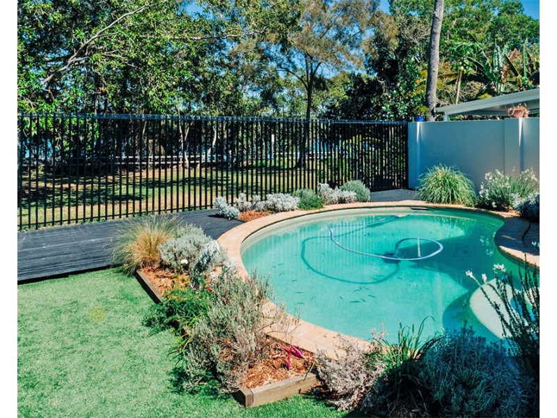 1/151 Sunset Boulevard, Tweed Heads West NSW 2485