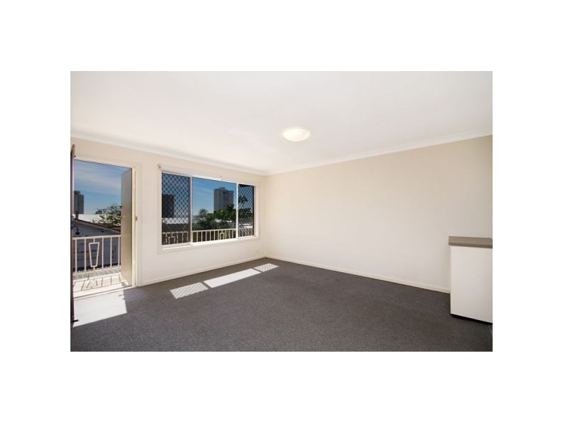 6/61 Mclean St, Coolangatta QLD 4225
