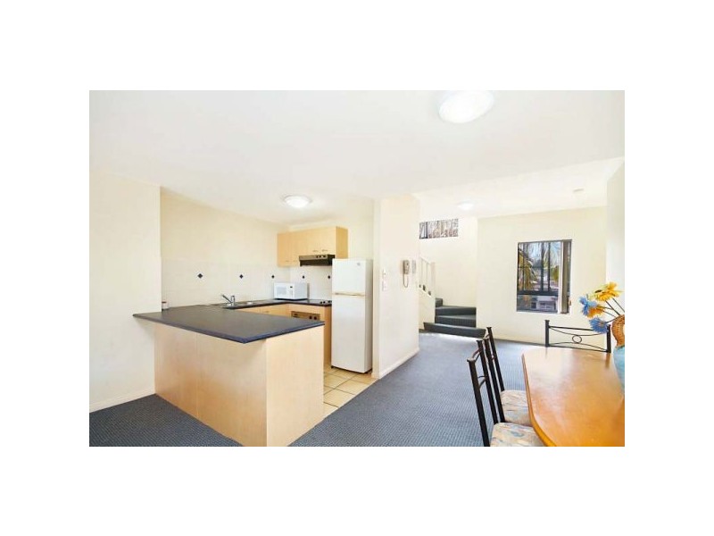 55/5 Hill Street, Rainbow Bay QLD 4225