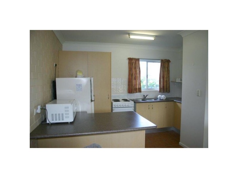 4/48 Eden Avenue, Rainbow Bay QLD 4225