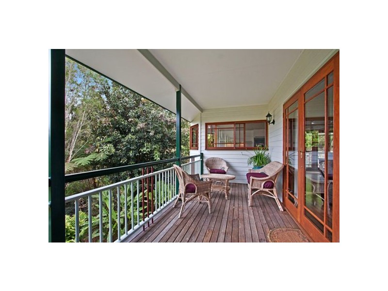 33 Eva Crescent, Piggabeen NSW 2486