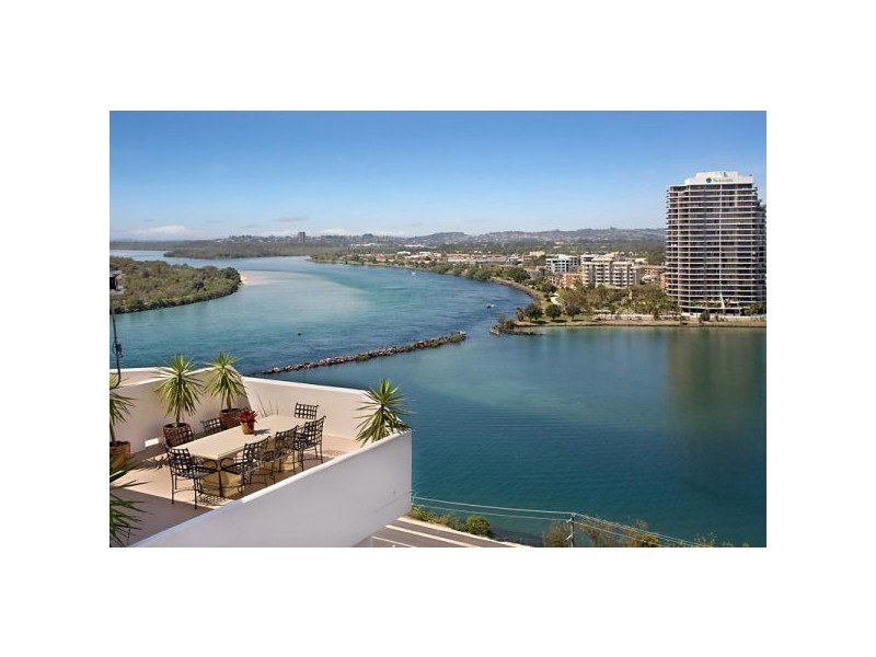 7E/3-9 Eden Street, Rainbow Bay QLD 4225