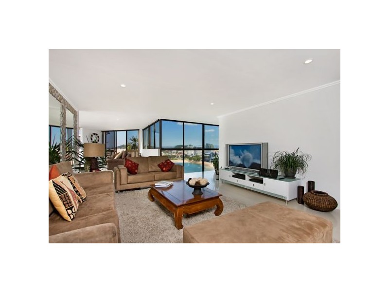 7E/3-9 Eden Street, Rainbow Bay QLD 4225