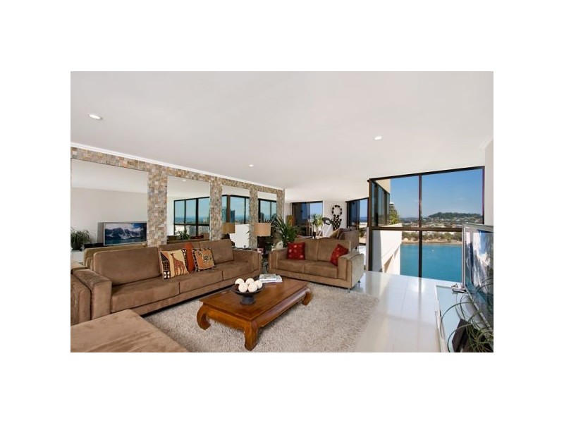 7E/3-9 Eden Street, Rainbow Bay QLD 4225