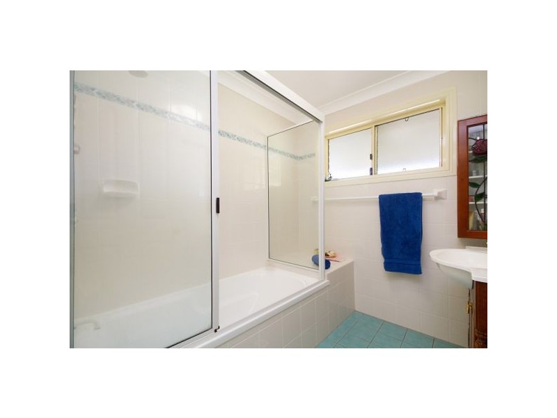 17 Ribbonwood Place, Terranora NSW 2486