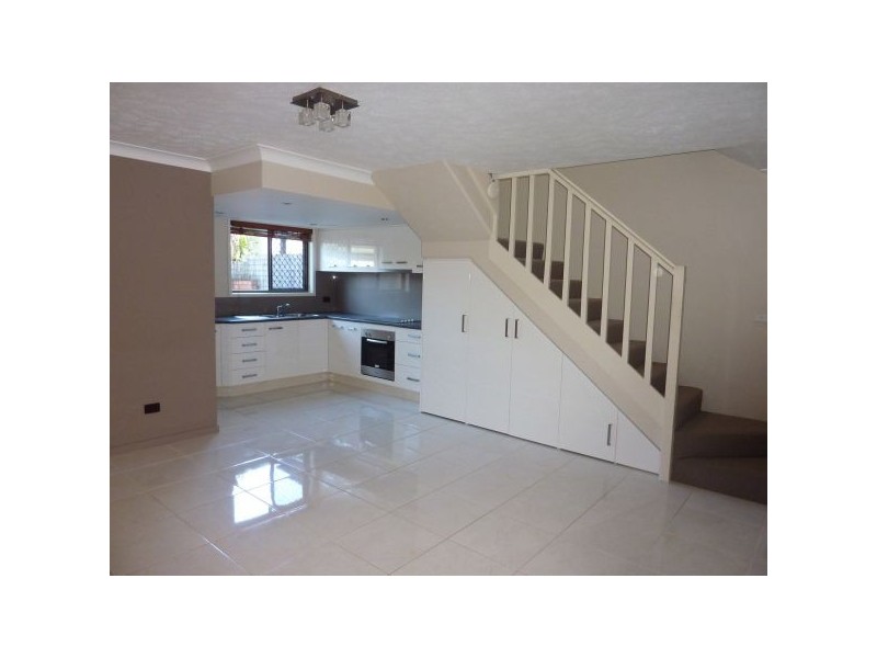 6/62 Coolangatta Road, Kirra QLD 4225