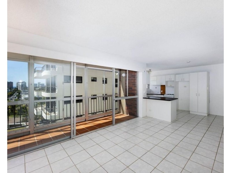 3/32 Powell Crecent, Coolangatta QLD 4225
