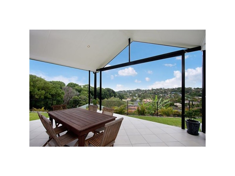 7 Dromara Ct, Banora Point NSW 2486
