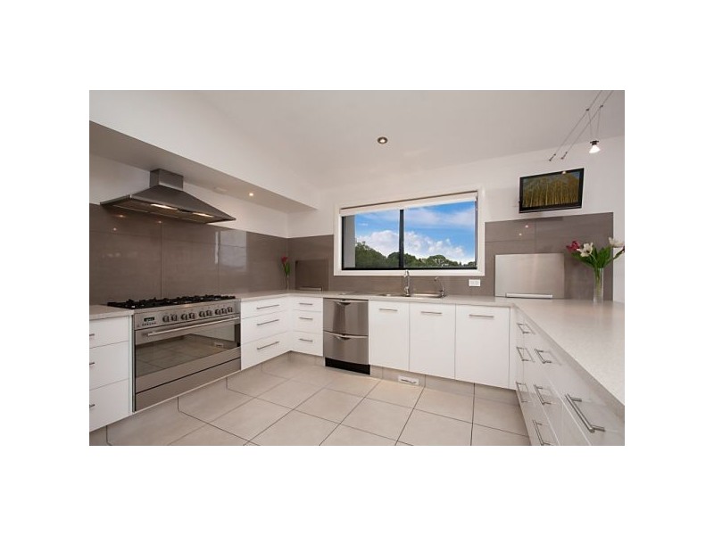 7 Dromara Ct, Banora Point NSW 2486