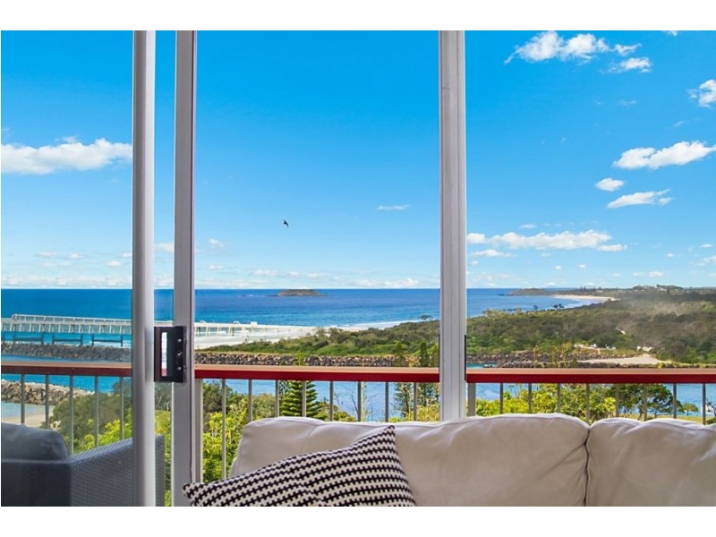 9/4 Hill Street, Rainbow Bay QLD 4225
