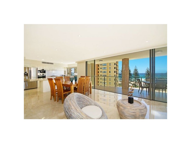 10/16-18 Eden Avenue, Rainbow Bay QLD 4225