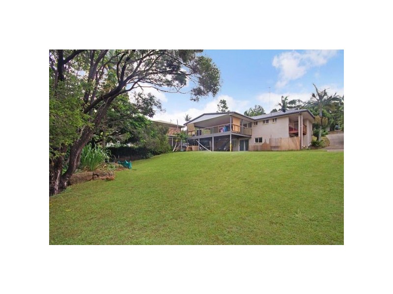 29 Glen Ayr Drive, Banora Point NSW 2486