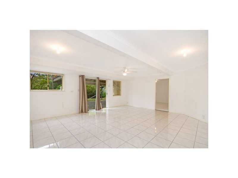 29 Glen Ayr Drive, Banora Point NSW 2486