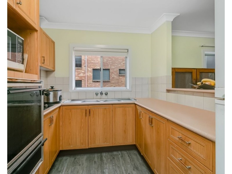 2/13 Endeavour Parade, Tweed Heads NSW 2485