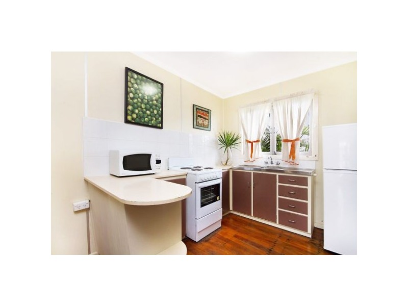 6/2 Coral Street, Rainbow Bay QLD 4225