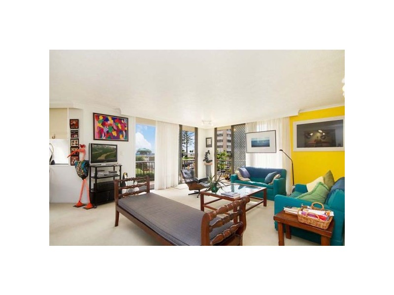 4/7 Ward Street, Rainbow Bay QLD 4225