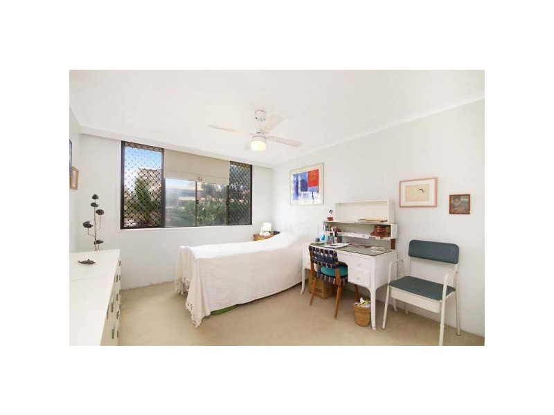 4/7 Ward Street, Rainbow Bay QLD 4225