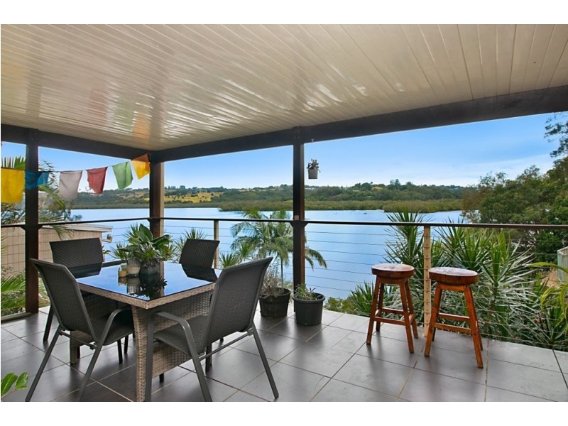 65 Broadwater Esplanade, Bilambil Heights NSW 2486