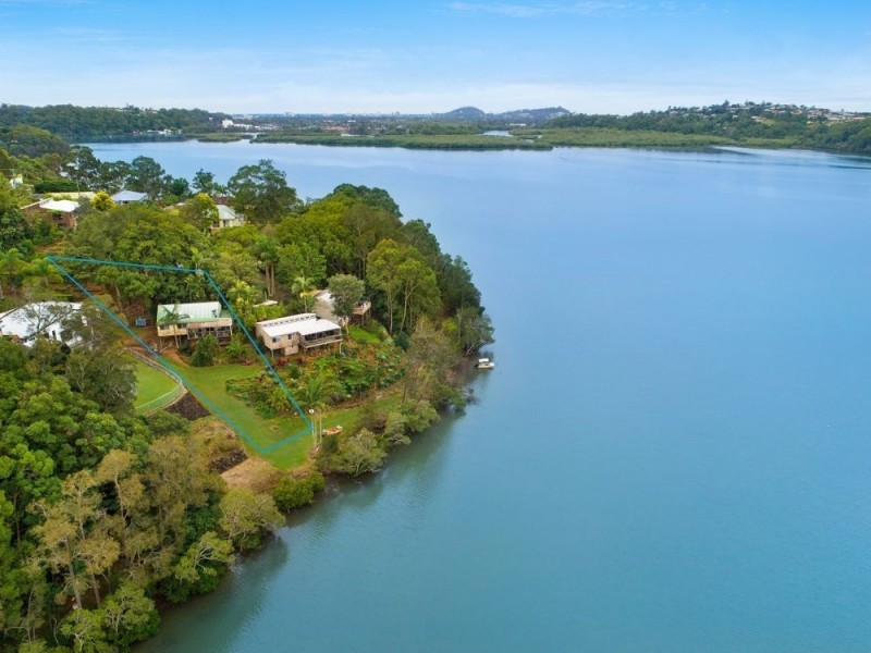 65 Broadwater Esplanade, Bilambil Heights NSW 2486