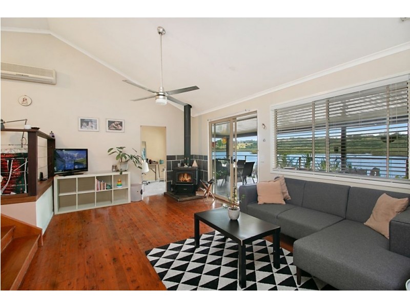 65 Broadwater Esplanade, Bilambil Heights NSW 2486