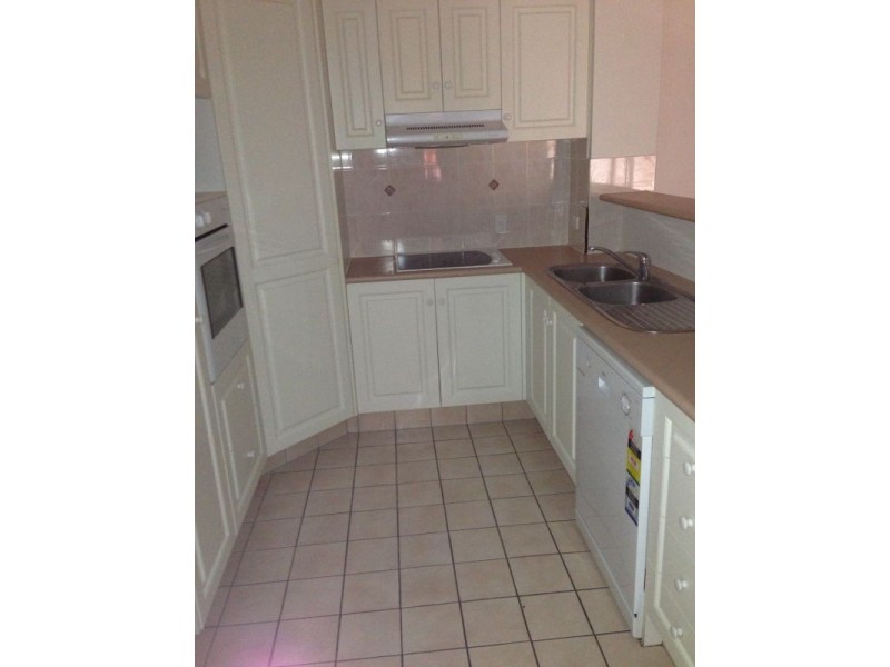 6/14 Douglas Street, Kirra QLD 4225