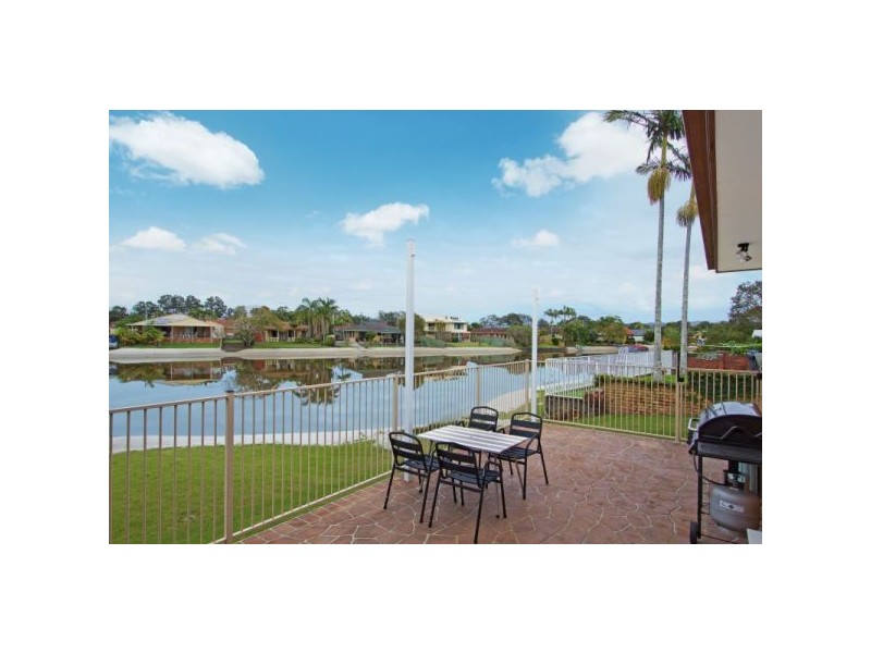 26 Blue Waters Crescent, Tweed Heads West NSW 2485
