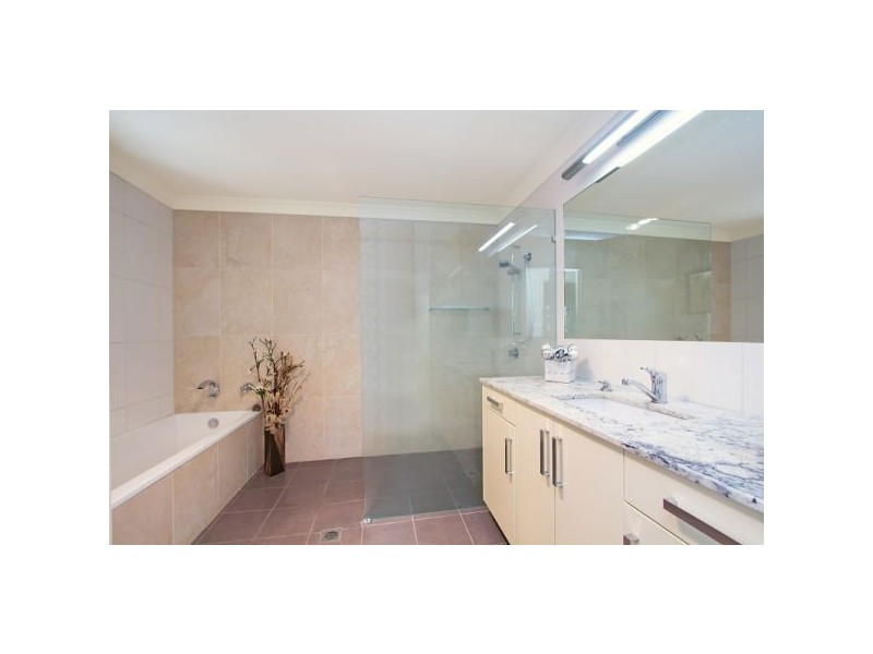 11 Meridian Way, Tweed Heads NSW 2485