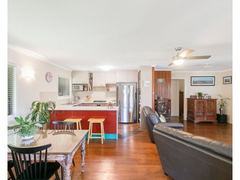 25 Rutledge Street, Coolangatta QLD 4225