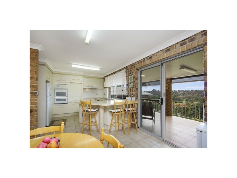 77 Glen Ayr Drive, Banora Point NSW 2486