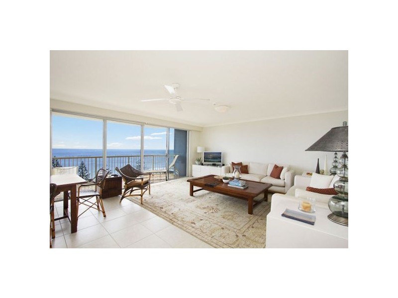 25/3 Eden Avenue, Rainbow Bay QLD 4225