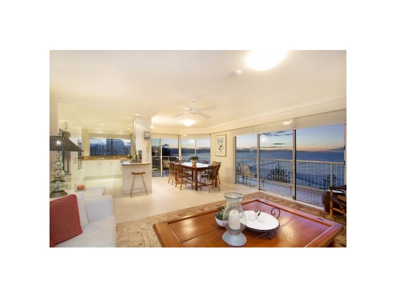 25/3 Eden Avenue, Rainbow Bay QLD 4225