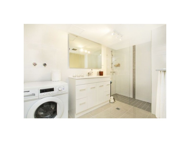 6/18 Lanham Street, Coolangatta QLD 4225