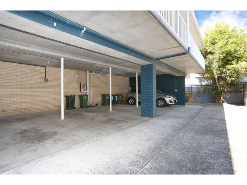 2/48 Eden Avenue, Coolangatta QLD 4225