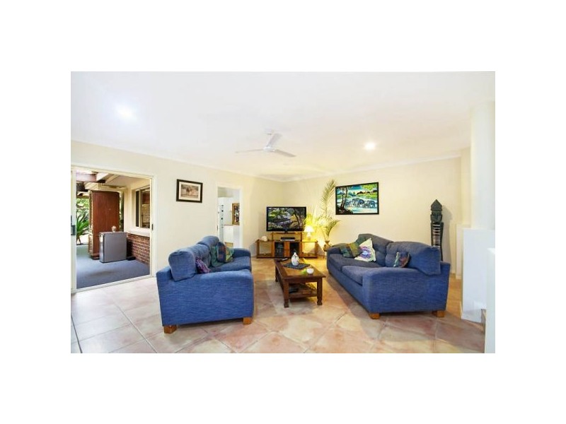 537 Currumbin Creek Rd, Currumbin Valley QLD 4223