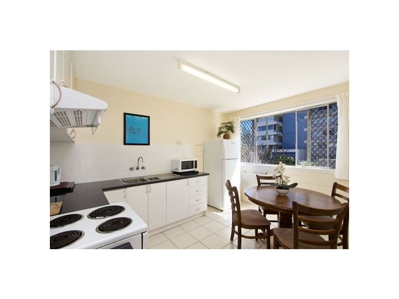 1/26A Eden Avenue, Rainbow Bay QLD 4225