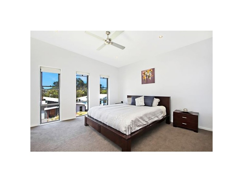 19 Westwood Place, Banora Point NSW 2486