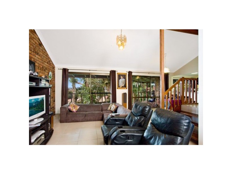 16 Birnam Avenue, Banora Point NSW 2486