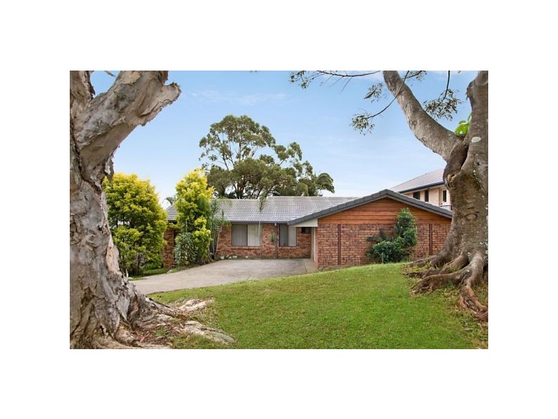 16 Birnam Avenue, Banora Point NSW 2486