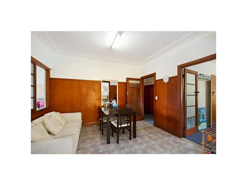 10 Coyne Street, Kirra QLD 4225