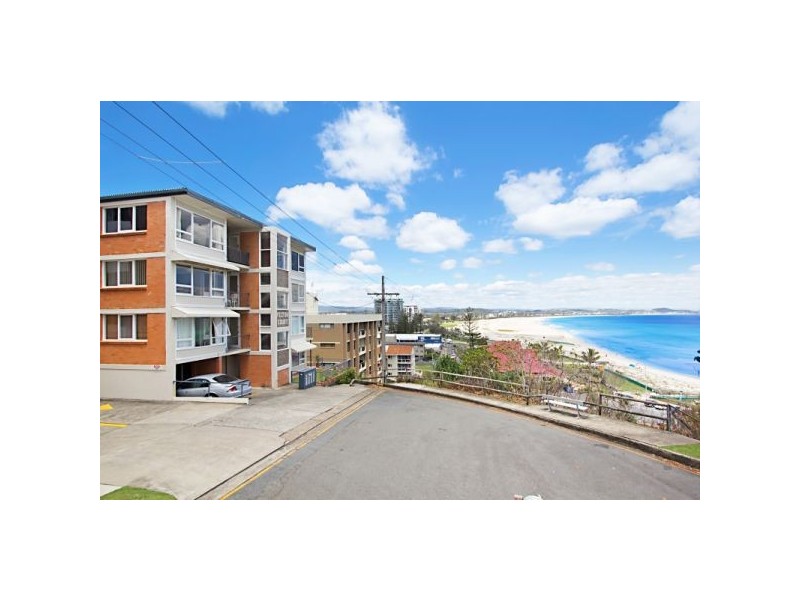 10/30 Powell Crescent, Coolangatta QLD 4225
