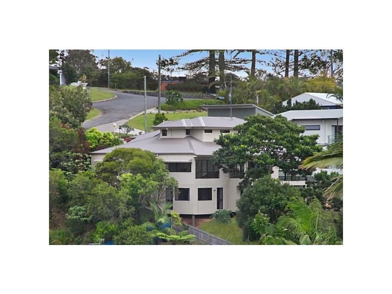 92 Mclean Street, Coolangatta QLD 4225