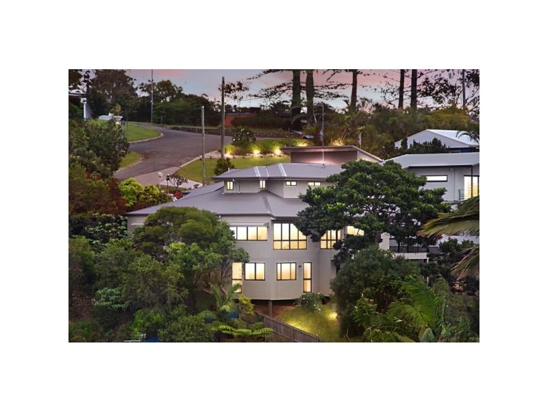 92 Mclean Street, Coolangatta QLD 4225