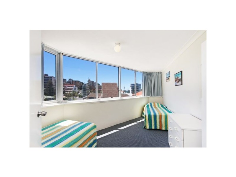 5/3 Ward Street, Rainbow Bay QLD 4225